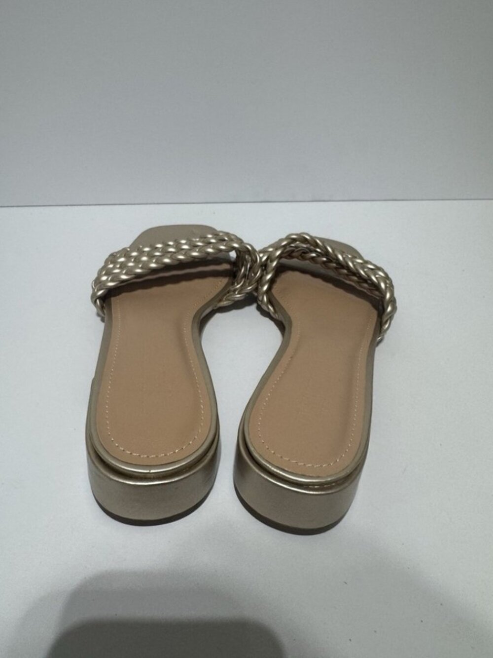 Cushionaire Womens Neary Sandals Size 9m — image 4 of 6